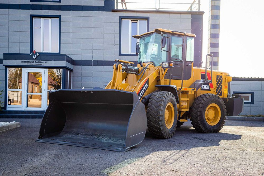 Фронтальный погрузчик LOVOL FL936H