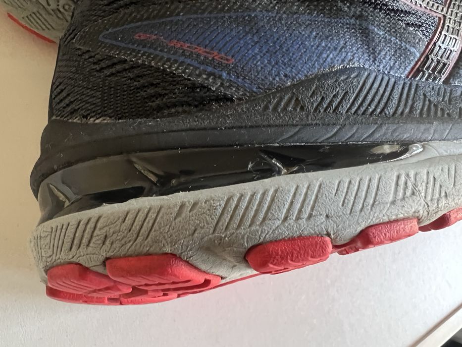 Asics Маратонки за бягане Gt-2000 10 G-Tx GORE-TEX EU 44