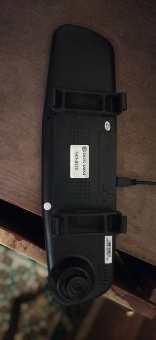 Зеркало заднего вида регистратор