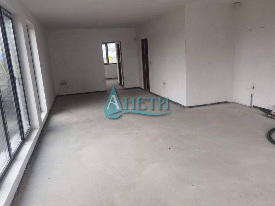 Продава се Къща в Костинброд - 160 кв.м за 2032 €/кв.м - Снимка #6