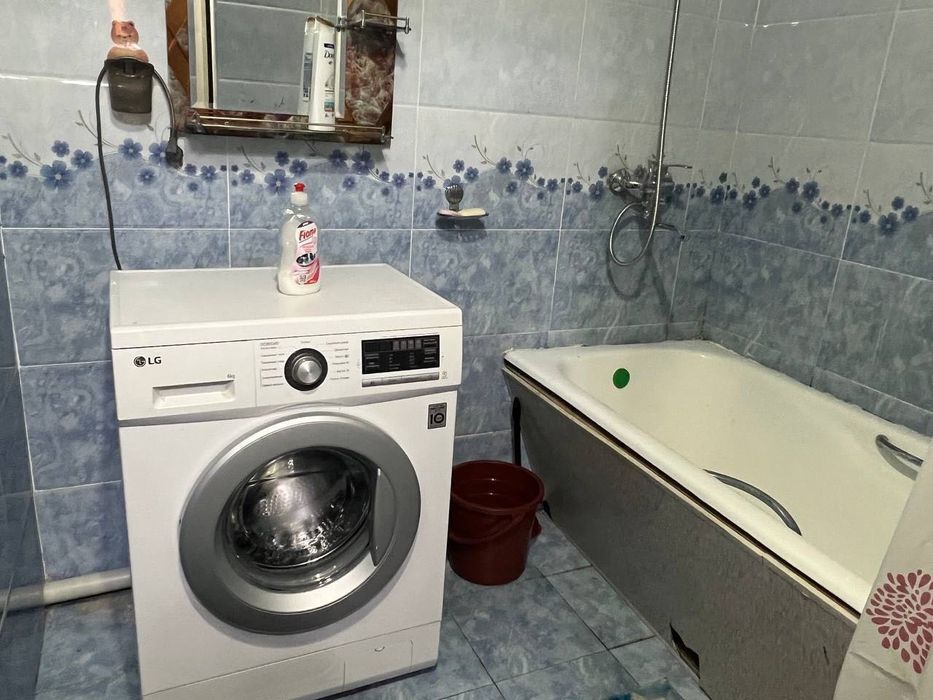 Сдается 2х комнатная квартира
С обстановкой 
В горде Алмалыке