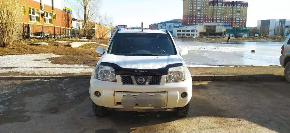 Автомобиль Nissan x Trail