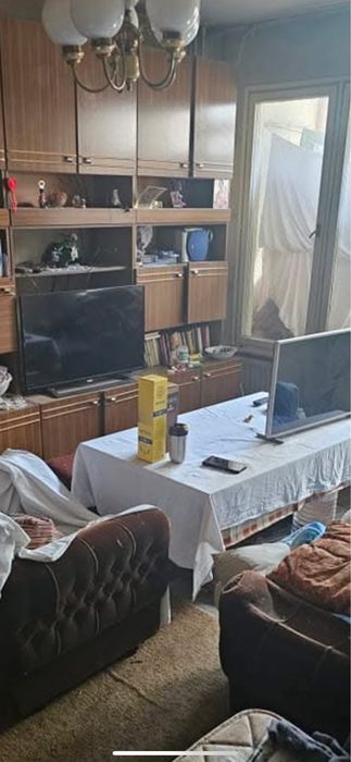 Почистване на къщи апартаменти мазета тавански извозване на боклук