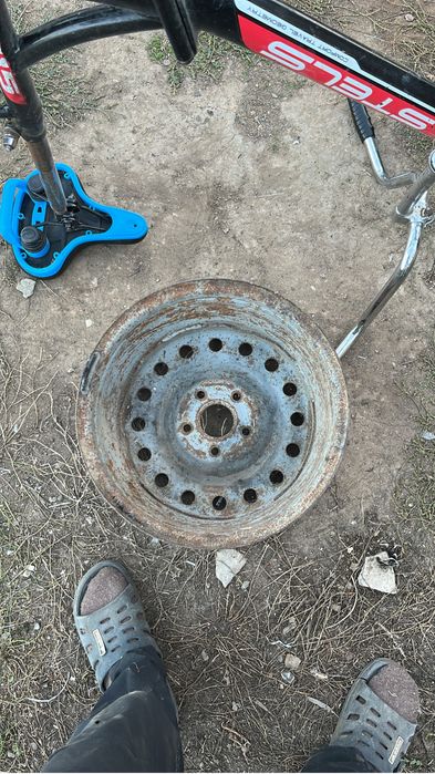 Диска от нивы( 3 штук)
