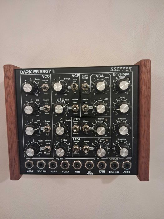 Sintetizator monofonic Doepfer Dark energy ii