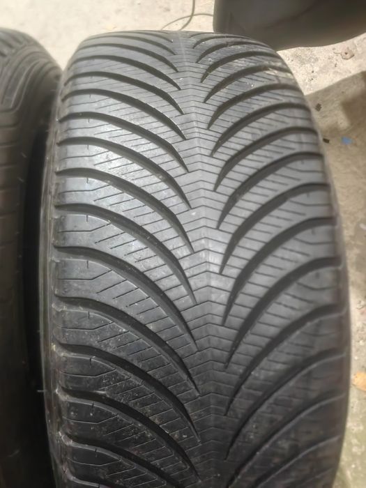 Зимни гуми GOODYEAR 225/55/17