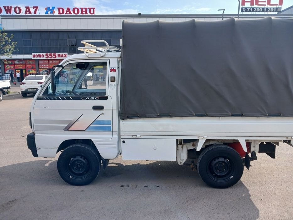 Дамас лабо килинган