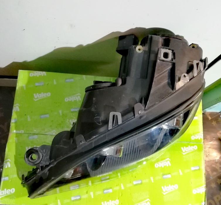 Фар фарове за Mercedes ML W164 / Мерцедес МЛ W164 Black Edition.