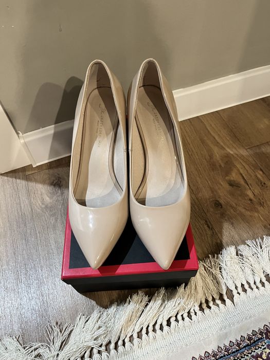 Продам туфельки