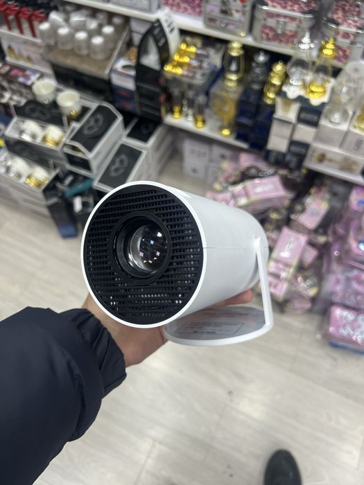 Смарт Проектор HY300