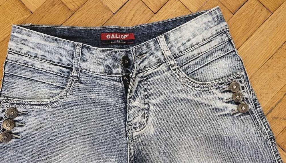 Blugi 3/4 mar 29