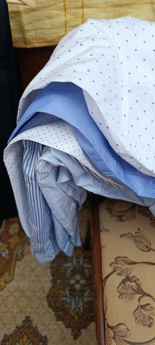 Мужские фирменные рубашки 48-50 размера.