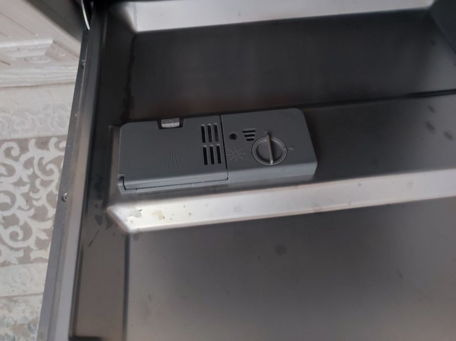 Посудамоющая машина