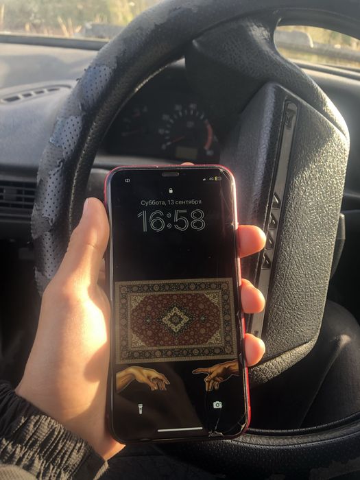 iphone xr в хорошем состояни