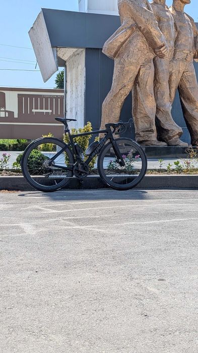 Продам кастомный карбоновый шоссейник Specialized Tarmac SL8