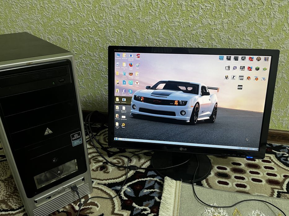 Компьютер кейс с монитором