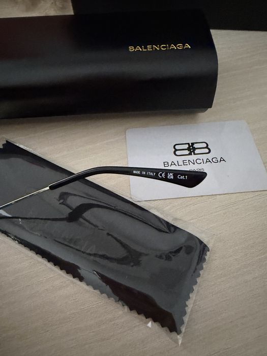 Ochelari Balenciaga