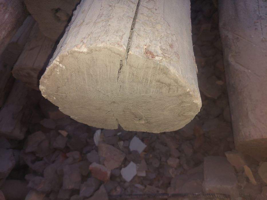 Кругляк агашлар 8 метрлик 11 шт