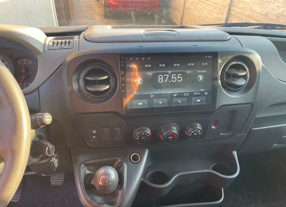 Navigatie Android Renault Master Opel Movano Waze YouTube GPS BT