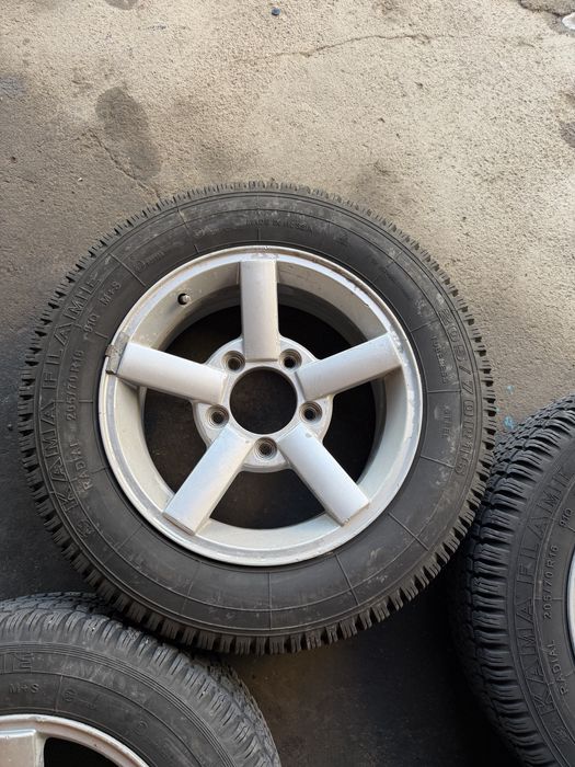 Диски R16 на ниву