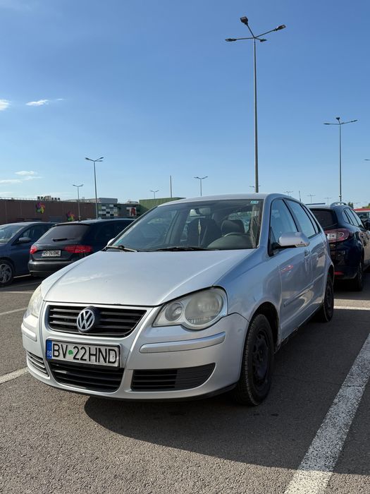 VOLKSWAGEN Polo 2005
