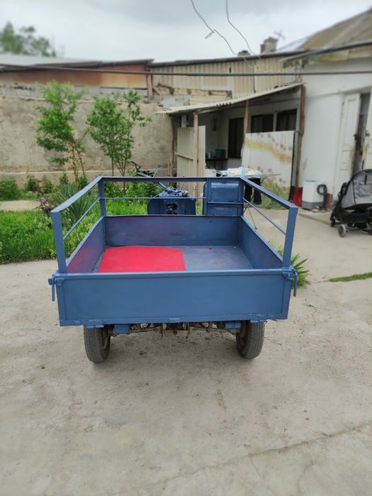 Муравей на ходу есть обмен