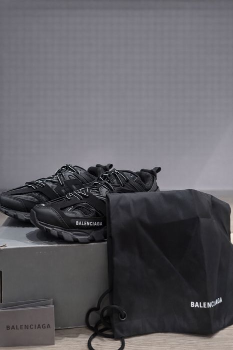 | Luxury | Balenciaga Track Full Balck 42,43