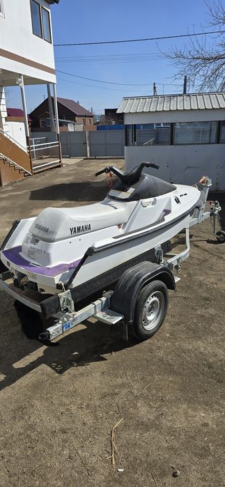 Продам гидроцикл Ямаха WaveRunner 650cm³