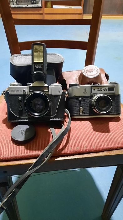 Фотоаппарат. Зенит-Е.,ФЭД-5в