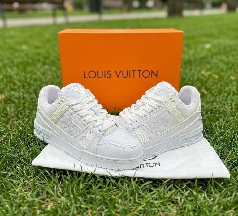 Adidasi LV Trainers Alb - Full Box Premium