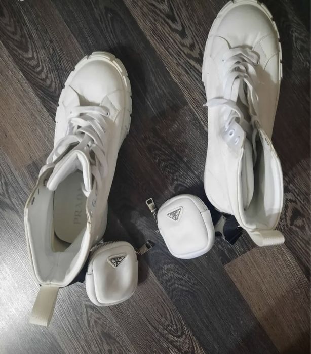 Продам новые кеды