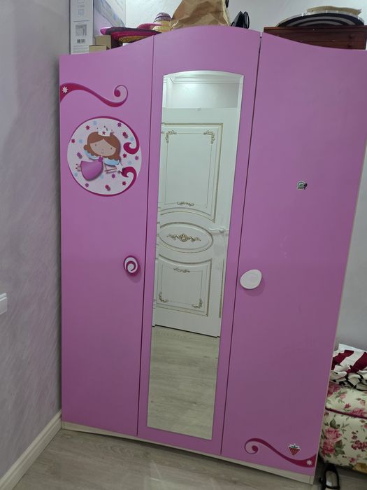 Продам детскую мебель б/у