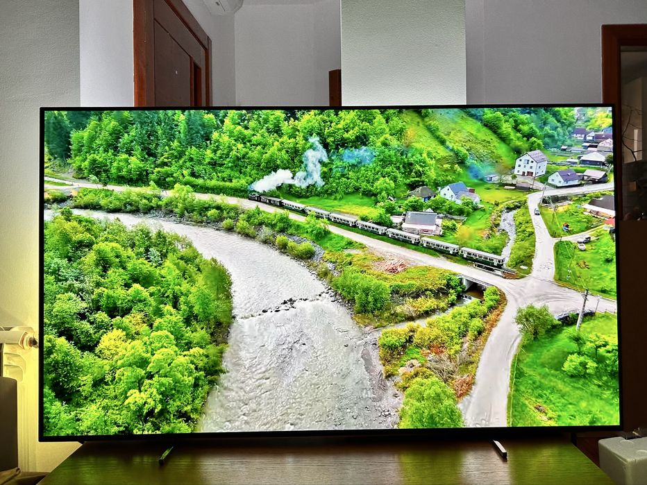 Televizor OLED Smart PHILIPS 650LED705 Ambilight