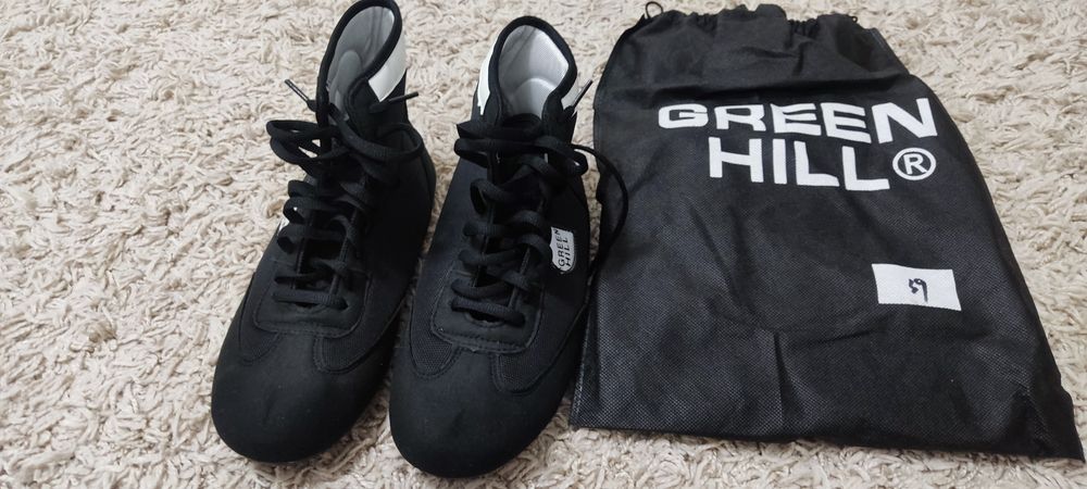 Борцовские кроссовки