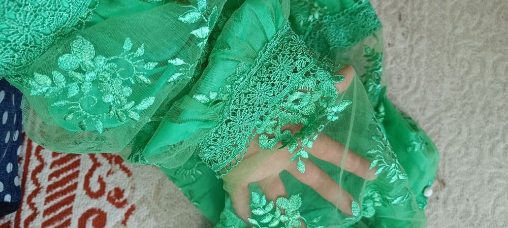 Гипюровая блузка