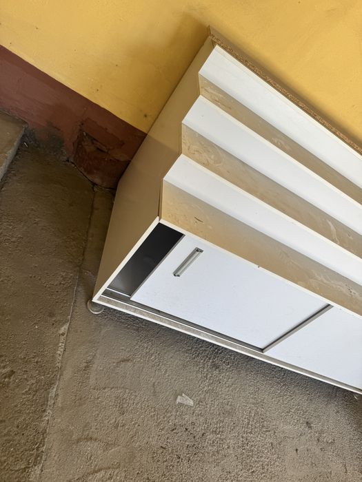 Mebel oyoq kiyimlar uchun dokonga uchun