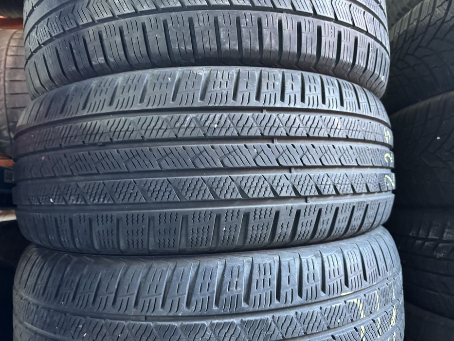 Anvelope 225/60/18 Vredestein