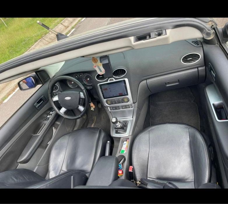 Ford Focus Cabrio 2