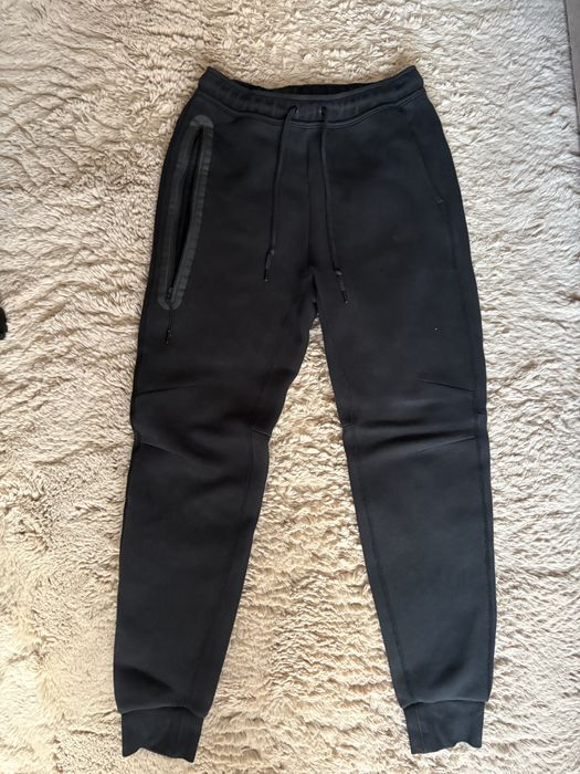 Pantaloni Nike marimea S