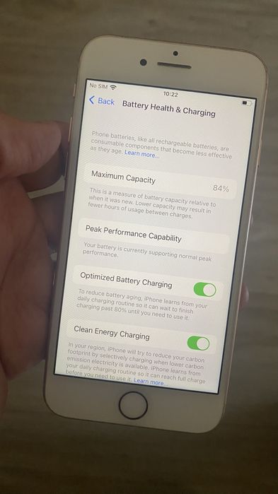 Vand iPhone 8 - 64GB