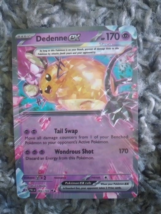 Pokémon карти – Glaceon VMAX, Lugia V и Dedenne ex