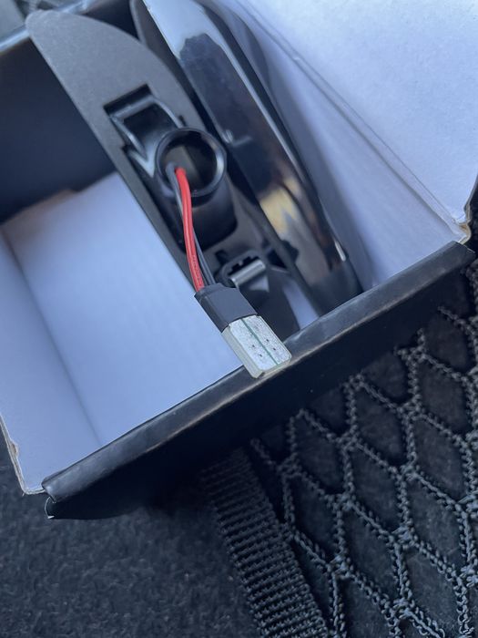 Semnalizari laterale bmw seria 3 e9x Fumurii