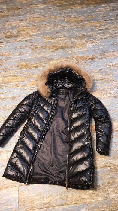 1.Geaca  cu bla nita la la gluga detasabila S/M .