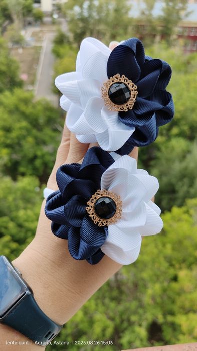 Школьные бантики