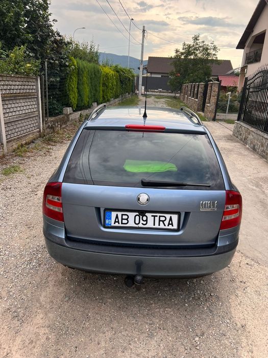 SKODA Octavia 2008 — imagine 3