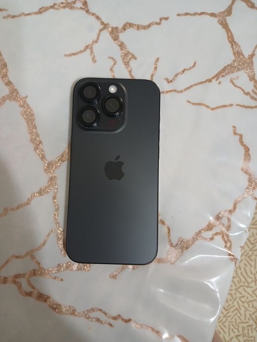 IPhone 15 про продаю