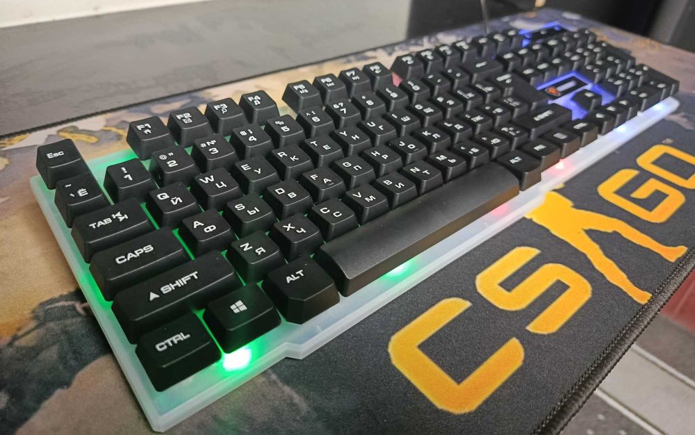 O'yin uchun OUIDENY ET‑8100 LED Klaviatura (Simli)