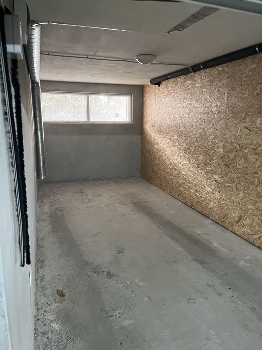 Продава се Гараж / Паркомясто в Варна, ЖП Гара - 34 кв.м за 1206 €/кв.м - Снимка #4