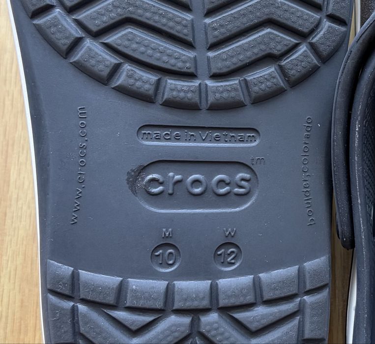 Crocs marime 42.