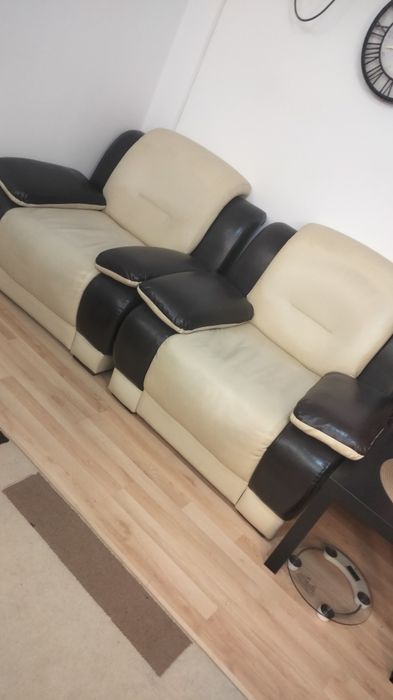 Canapea extensibilă și fotolii